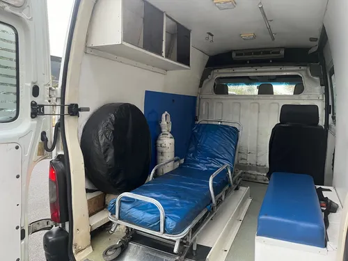 Ambulancia Master Ph3 Dci 120 L 1h2 Pkele