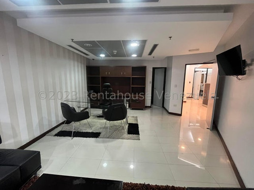 Oficina En Venta Chuao Eurobuilding Dm 24-7532