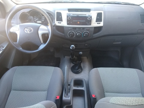 Toyota Hilux 4x4 C/d Dx Pack Electrico 2.5 Tdi