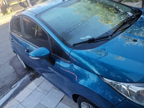 Ford Fiesta Kinetic Design 1.6 Se 120cv 2015