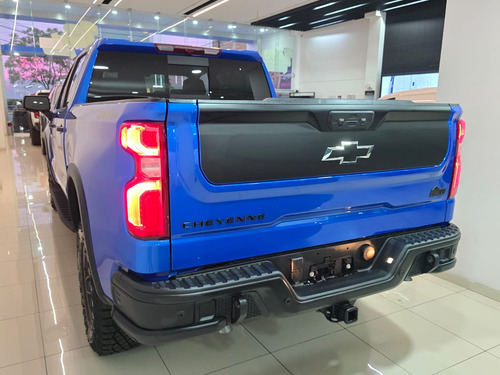 Chevrolet Cheyenne 6.2 Doble Cab Zr2 Bison 4X4 At