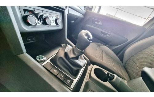 Imagen 8 de 25 de Volkswagen Amarok 2.0 Tdi 180cv Comfortline 4x2 Mt 0km #34
