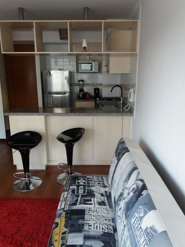 Departamento En Venta De 1 Dorm. En Valparaíso