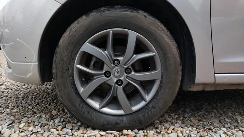 Renault Logan EXPRESSION / LIFE