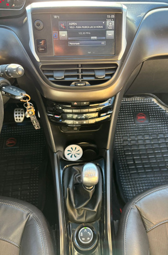 Peugeot 2008 1.6 Thp Sport
