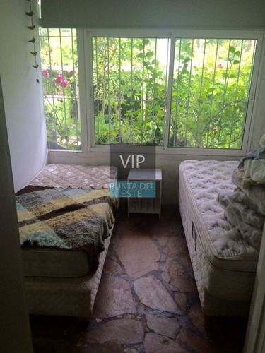 Casa En Punta Del Este, Golf | Vip Punta Del Este Propiedades Ref:32- Ref: 32