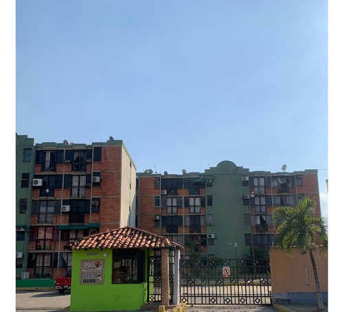 Apartamento En Urb. Los Laureles, Los Caobos     Pla-1519