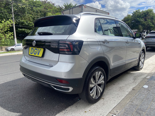 Volkswagen T-Cross 1.4 250 TSI TOTAL FLEX HIGHLINE AUTOMÁTICO