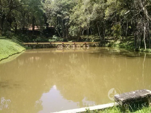 Compre A Sua Chácara Ao Pé Da Serra Do Japi Em Jundiaí, Alto Padrão, A/c 1.000 M² E 21 000 M² De Terreno, Lazer, Cocheiras, Lagos, Piscina, Nascentes. - Ch00111 - 3374022