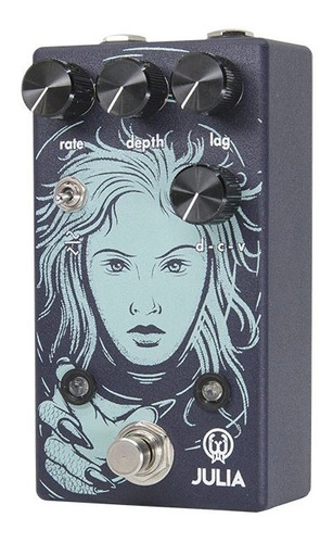 Pedal Julia Chorus y audio Vibrato Walrus en color azul