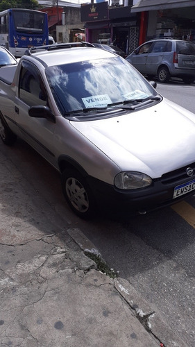 Chevrolet Corsa Pick-up 1.6 St 2p 2001