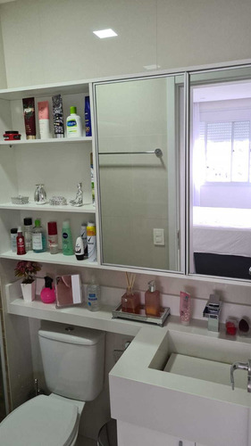 Imagem 8 de 10 de Apartamento 2 Dormitórios 1 Suíte + Vaga. Mobiliado! Osasco