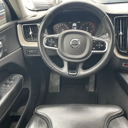 Xc60 Inscription T6 2019