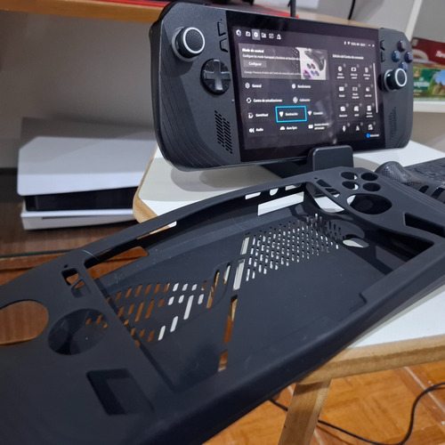 Consola Portatil Rog Ally X 2tera Y Accesorios (Usado)