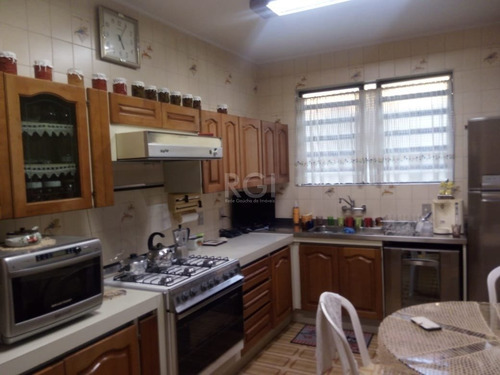 Casa Em Santo Antônio Com 4 Dormitórios - Pj4487