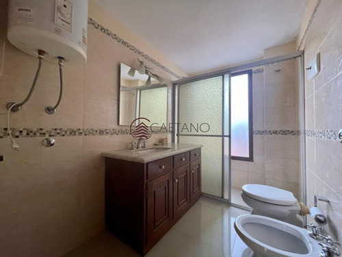 Imagen 19 de 25 de Casa En Pinares. Tres Dormitorios, Uno En Suite, Toillete, Living Comedor, Dependencia De Servicio. Piscina.- Ref: 2875