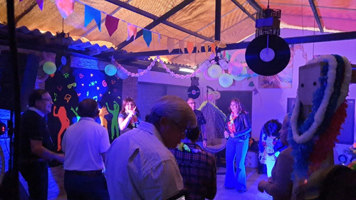 Alquiler Dj/iluminacion/fiestas/amplificación