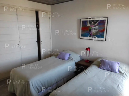 Imagen 23 de 30 de Importante Casa En Alquiler, Con Pileta, Vista Al Mar Y Muy Bien Ubicada El Chorro, Manantiales, Uruguay