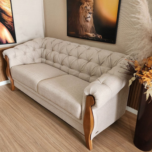 Sofá 3 Lug 2,4 Living Chesterfield Linho Bege Madeira Adhara Desenho Do Tecido Liso
