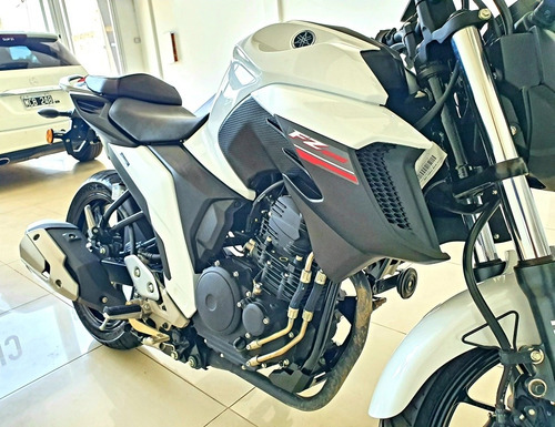 Imagen 3 de 14 de Yamaha Fz 25