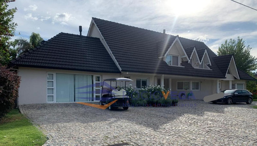 Casa En Venta En Country San Diego Moreno