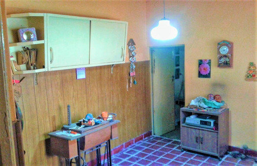 Imagen 13 de 14 de Casa De 3 Ambientes Sobre Lote Propio // Achaval 213