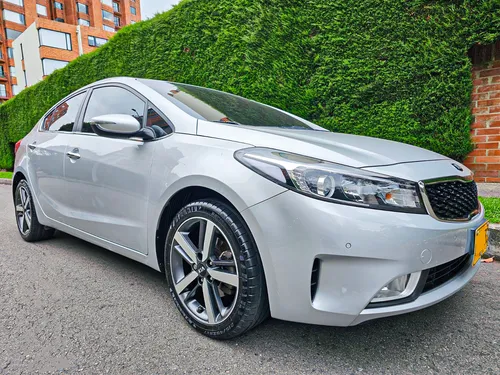 Cerato Pro Sx At 1.6l 2ab Abs Fe