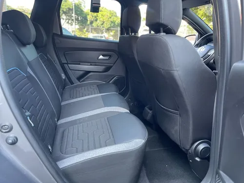 Renault Duster 1.3 Intense Cvt