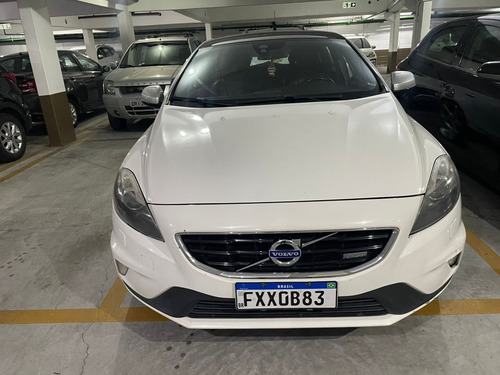 Volvo V40 2.0 T5 R-design Drive-e 5p