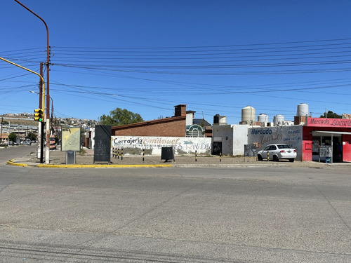 Imagen 9 de 10 de Retasado! Excelente Esquina Céntrica C/ Proyecto 5 Pisos