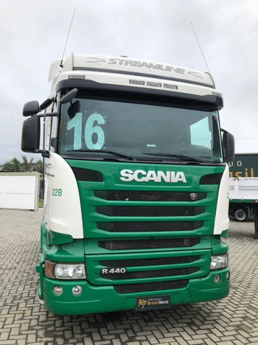 Scania Highline Streamline R440 6x2 2016 Automático Completo