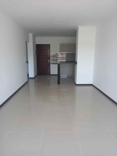 Imagen 6 de 25 de Villa Carlos Paz / Veneto Iii / Impecable C/cochera Y Amenities