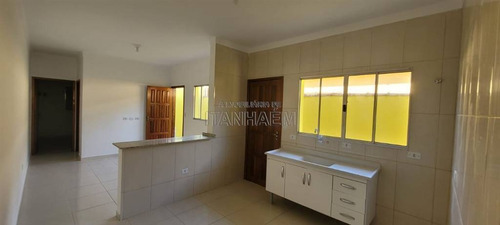 Imagem 10 de 30 de Casa Com Piscina - Ivo51