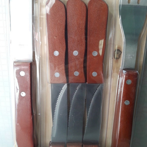 Imagen 2 de 2 de Set De 9 Piezas Bbq, 6 Cuchillos Para Carne, 1 Tabla De Made