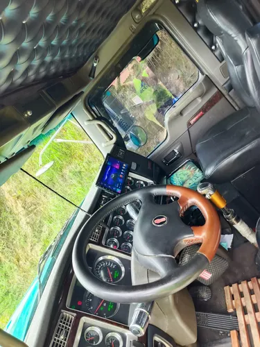 Tractocamion Kenworth T800 Modelo 2012 Color Azul Celeste,