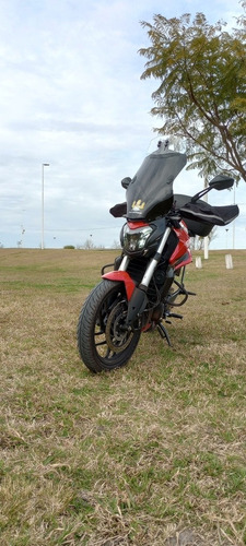 Imagen 9 de 15 de Bajaj Dominar 250