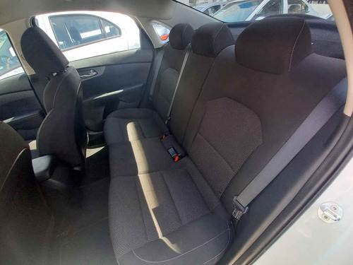 Imagen 10 de 15 de Kia Forte Sedan 2020 2.0l Lx Ivt