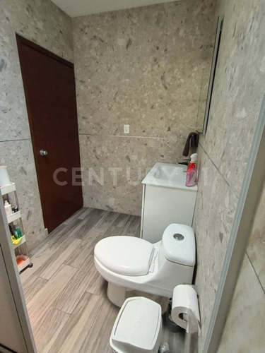 Casa En Venta En Lomas Lindas, Atizapán De Zaragoza, Edo. México