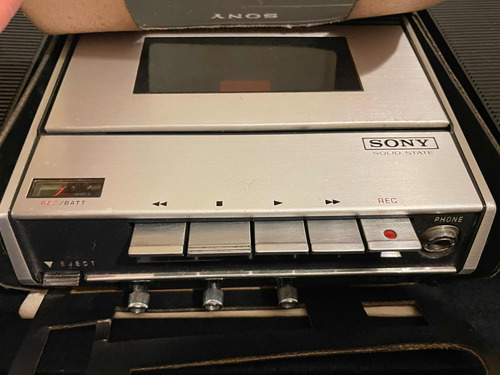 Grabador Sony Portátil, De Cassettes, Con Micrófono Tc-124cs