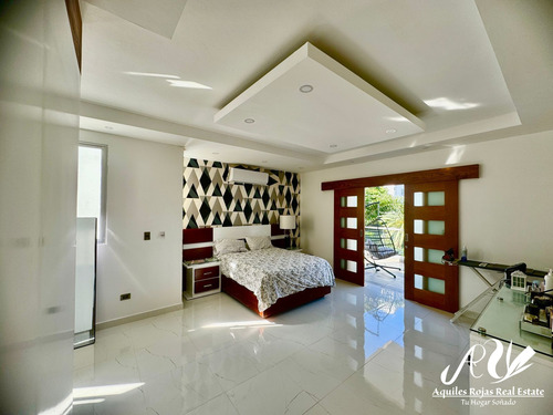 Hermosa Casa En Urbanización Don Simón