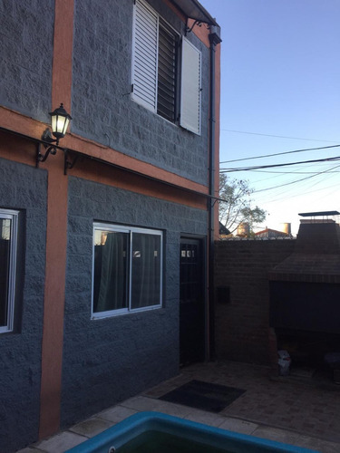 Impecable Casa De 3 Dormitorios