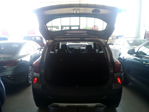 Kia Seltos 1.6 A/t Full.