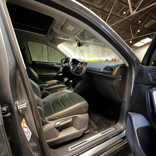 Imagen 19 de 25 de Volkswagen Tiguan Allspace 2021 2.0 Tsi Highline Dsg
