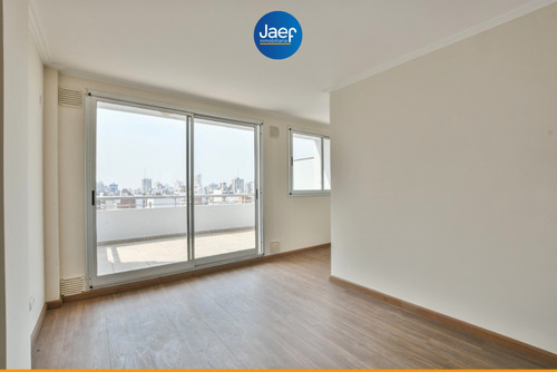 Impecable Penthouse 1 Dormitorio Con Balcón Terraza Gigante En Zona Río