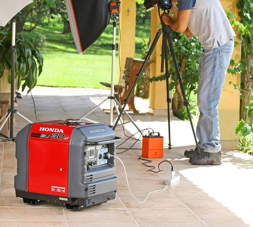 Imagen 16 de 17 de Honda Generador Inverter Insonorizado Eu30is Genamax N°1!