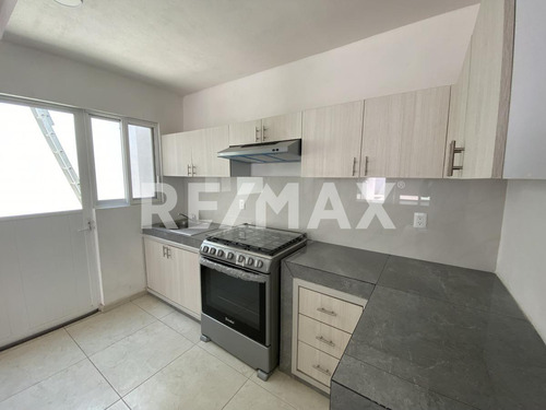 Casa En Venta En Morelos, Otilio Montaño Cuautla