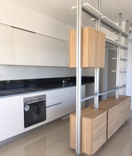 Imagen 4 de 5 de Departamento En Venta 3 Ambientes Olivos