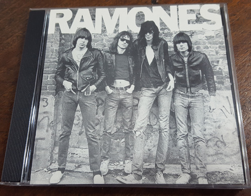 Ramones - 1er Album Cd The Remaster Series Brasilero Misfits