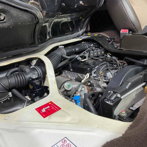 Imagen 11 de 13 de Mitsubishi Panel L300
