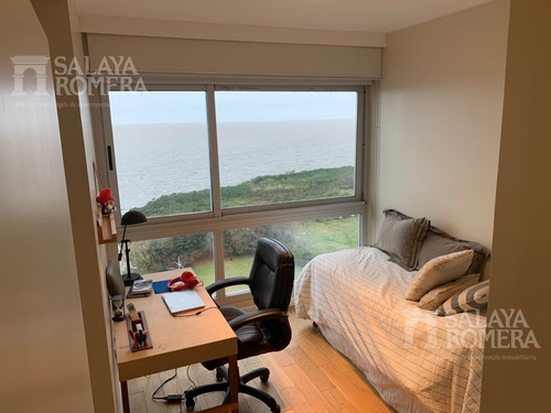 Imagen 18 de 30 de Departamento 4 Ambientes Con Una De Las Mejores Vistas De Buenos Aires - Edificio Bahia Del Puerto